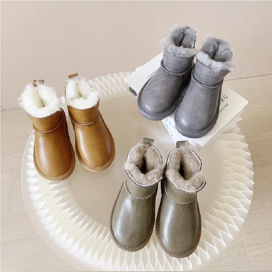 Winter New Children's Snow Boots Leather fur Integrated Plush Cotton Shoes Men's Girls' Snow Anti-skid Casual Short Boots 25-35