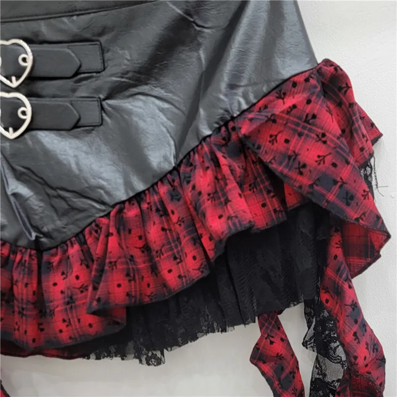 DEAT Women\'s Pu Leather Skirt Red Plaid A-line High Waist Patchwork Lace Buckle Short Skirt Autumn 2024 New Fashion 29L8954