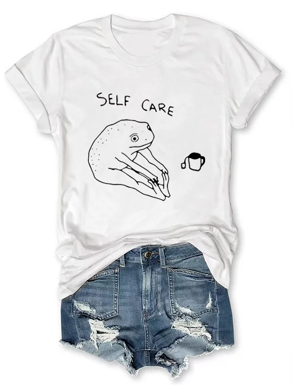 Funny Self Care Slogan Women T-shirt A Frog Drinking Coffee Print Female Shirt 2024 New Voguish Season Beach Party Girl Tee