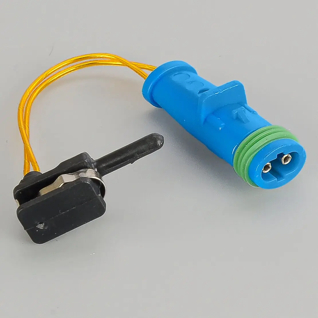 1695401617 سيارة الجبهة الخلفية مكبح قرصي وسادة ارتداء الاستشعار صالح لمرسيدس بنز A B C E S GLA الفئة #1