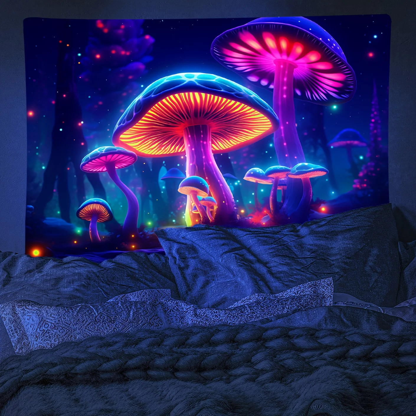 VIKAMA Enchanted Glow-in-the-Dark Mushroom Tapestry Artistic Decor for Living Room Sofa Feature Wall Room & Holiday Home Accents