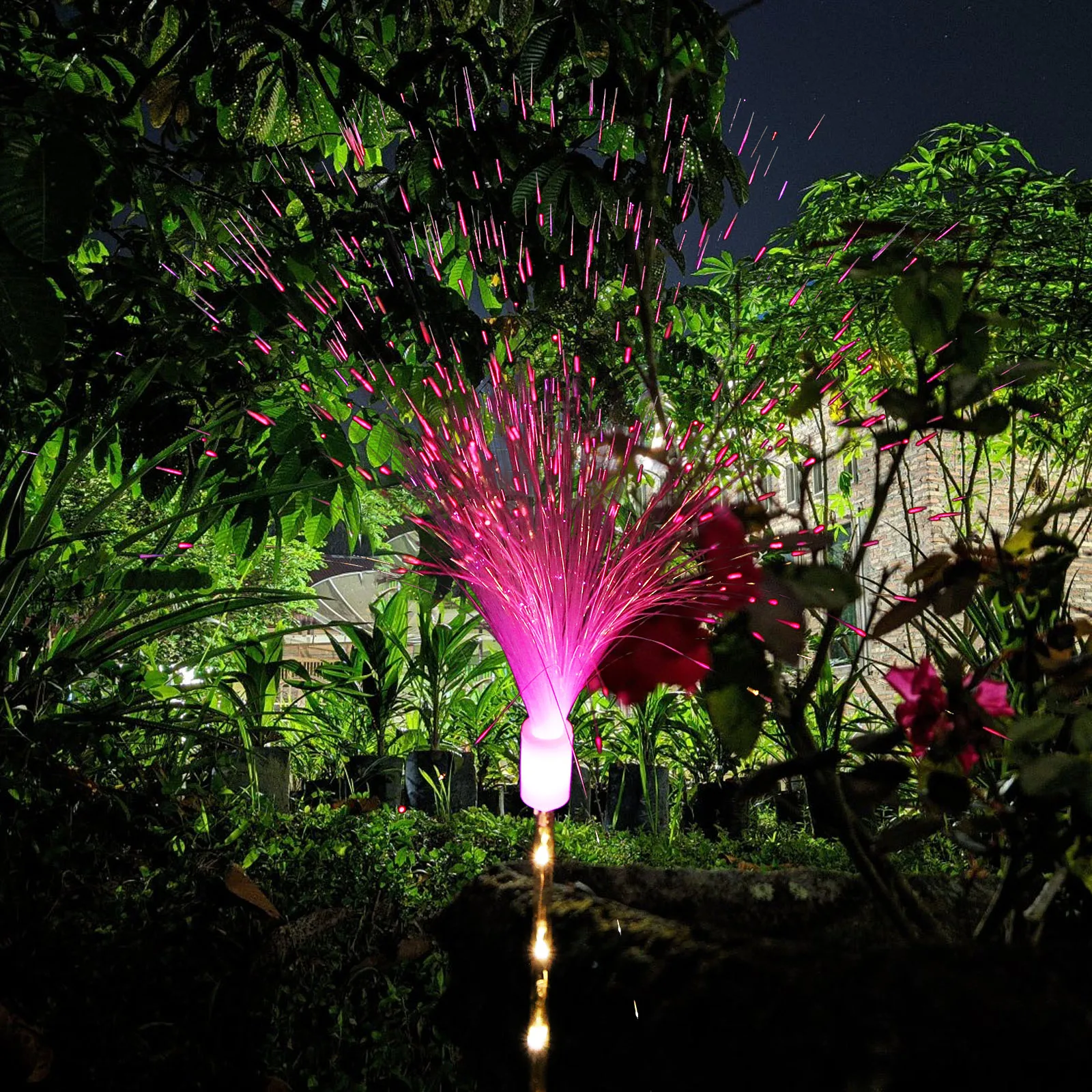 

Solar Powered Outdoor Landscape Light Decorative Garden Yard Patio Lawn Lighting Backyard Decoration Waterproof Durable