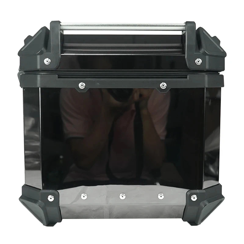 

Горячая продажа: Заводской 45-литровый серый глянцевый кофр из алюминиевого сплава большой емкости для мотоцикла