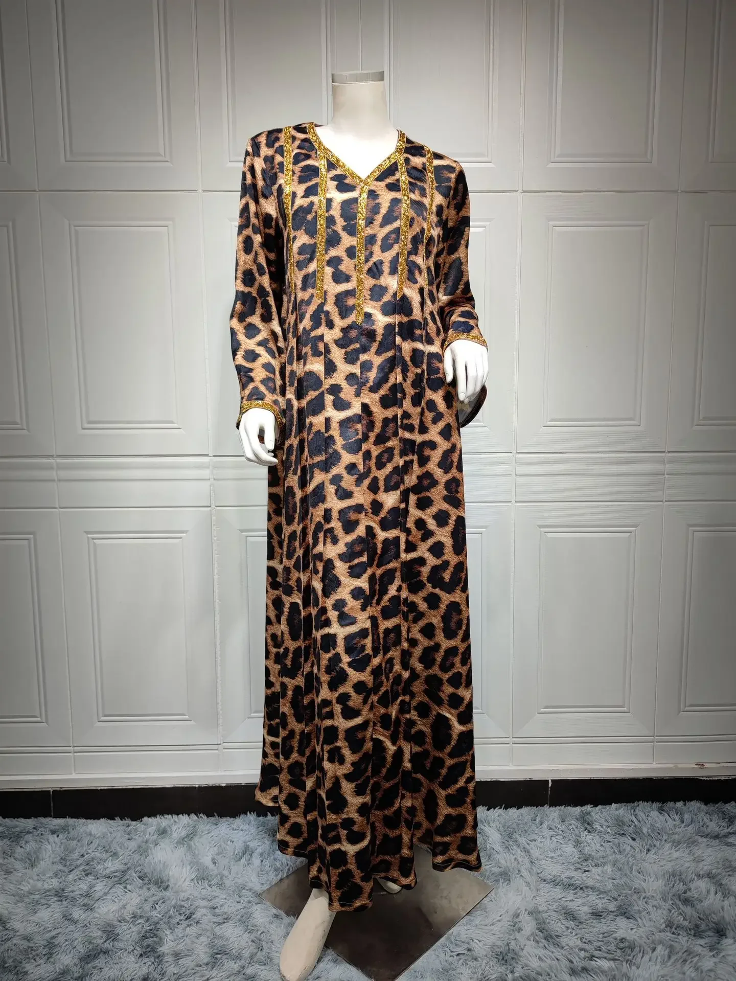 Leopard Print Long Kaftan Women Sequin Muslim Caftan Mujer Loose Abaya Islam Dubai Arab Saudi Robe African Vestidos Musulmanes