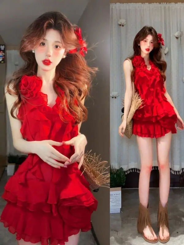 

Red Color Matching Neck Hanging Top Half Skirt Two Piece Set Unique Stylish Summer New Arrival Women's Fashion Ensemble