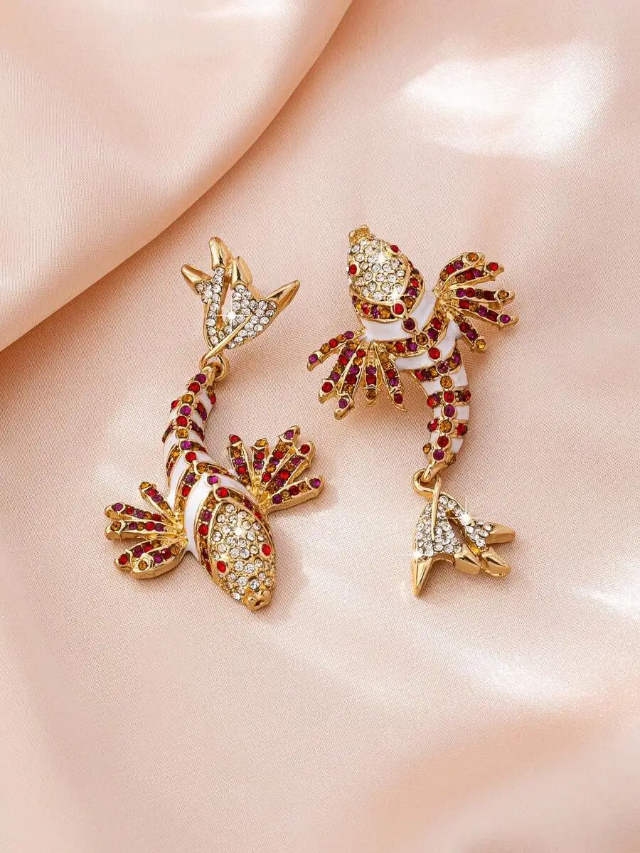

Movable Fish Tail Dangle Earrings With Crystal Accents For Women Party Beach Festival