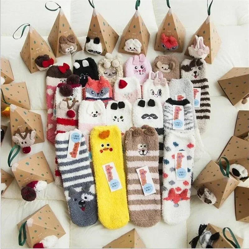 Men\'s and women\'s Christmas gift socks cute warm fluffy fuzzy soft velvet warm sleep socks deer thick warm winter new year socks