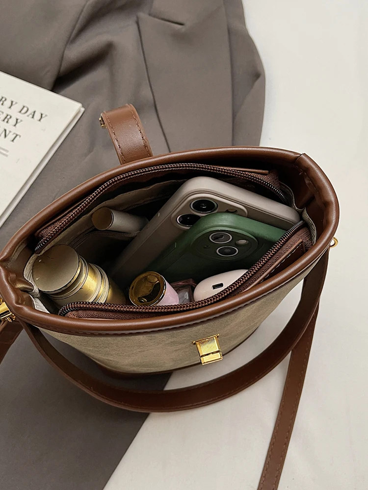 レトロレディースクロスボディバッグファッショナブルなカジュアルバケットハンドバッグシングルショルダーバッグスタイリッシュなレディースバッグトレンディなハンドヘルドバッグ