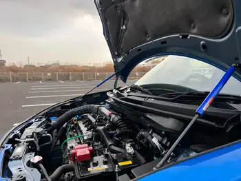 Vzpěry kapoty pro Suzuki Swift A2L 2017-2023 Suzuki Swift Sport ZC33S Pístní tyče Plynové válce Zvedací opěra Tlumiče Pérování 10 nejlepší prodej Chránič kapoty Suzuki Swift Sport - №5