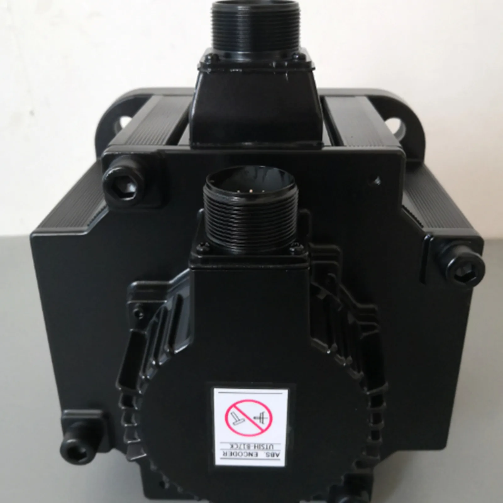 SERVO MOTOR Brand New SGMGH-20ACA61 Servo Motor Starter Motor High-quality Electrical Equipment 4