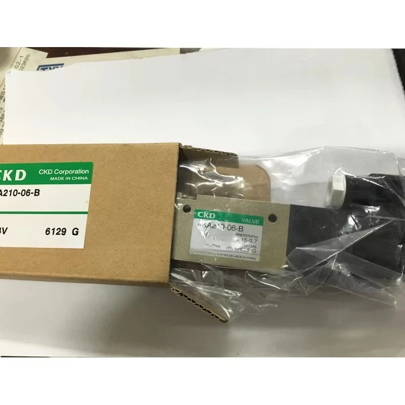 Original CKD 4KA210-06-B DC24V AC110V AC220V Solenoid Valve