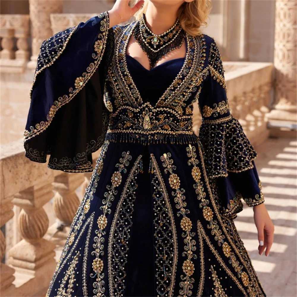 Intricate Long Flare Sleeve Women Sultan Formal Gown For Prom Caftan Muslim Gold Appliqued Party Dresses Robes De Soirée