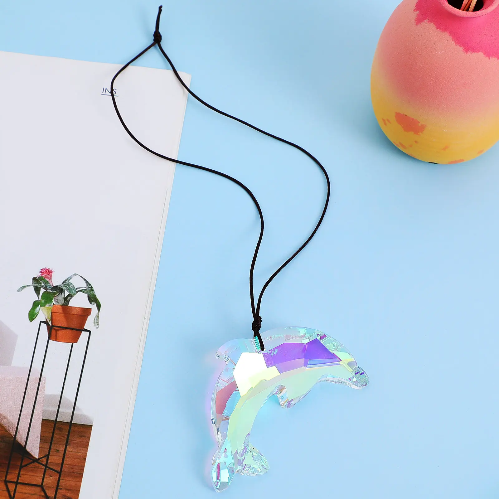 Colorful Dolphin Hanging Sun Catcher Crystal Pendant Prism Decoration Sunlight Refraction Marine Home Decor Window Hanging