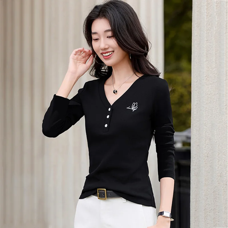 

New Women Embroidery T-shirt Spring Autumn Fashion Button V-Neck Long Sleeve Slim T-shirt Simplicity Casual Female T-shirt