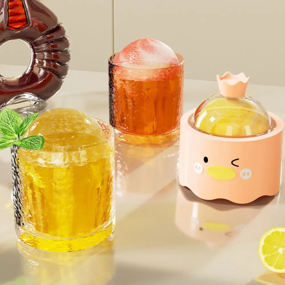 

Ice Cream Tools Cartoon Duck Ice Cube Molds Plastic Handmade Ice Ball Maker with Lid Ice Tray Mold For Whiskey Milky Tea