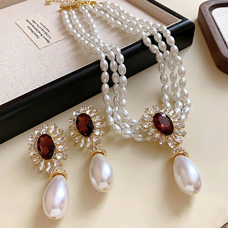 Charming Pearls and Crystal Flower Necklace Earring Set For Women Party Jewelry