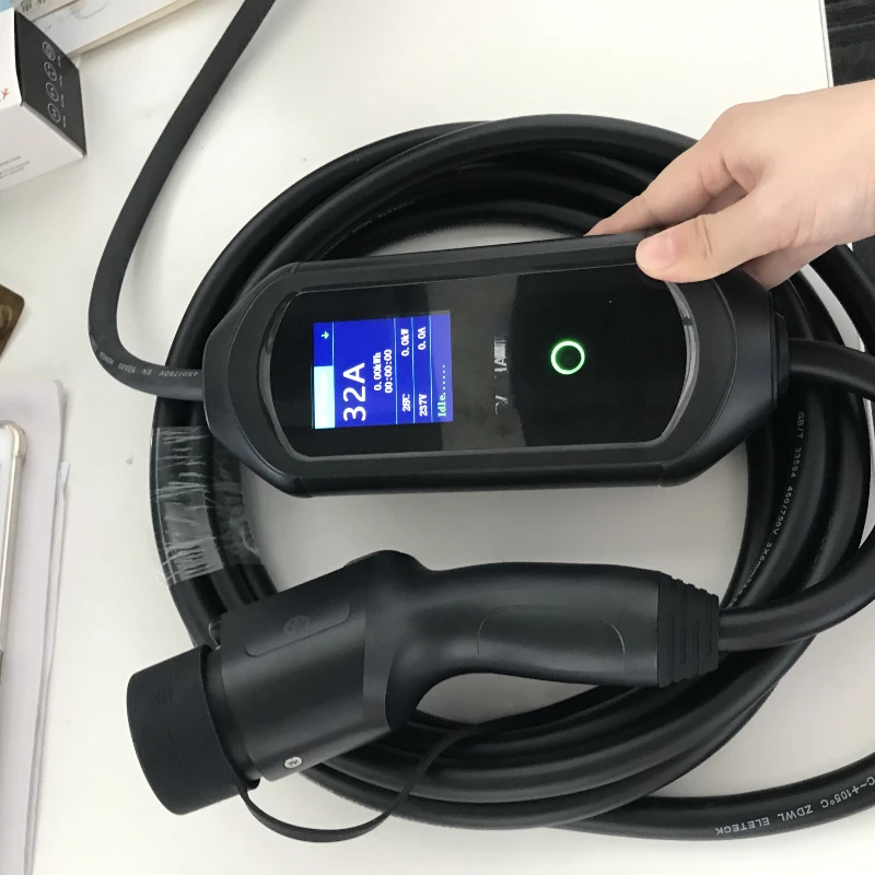 Smart Portable Ev Charger 7Kw 32A Home Ev Charger With Cee Plug