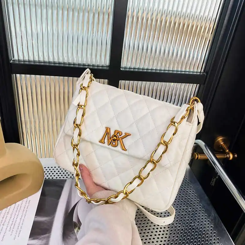 

Лето 2022, новая стеганая сумка подмышки с бриллиантами - кошелек через плечо с ремешком-цепочкой, универсальная дизайнерская сумка для женщин