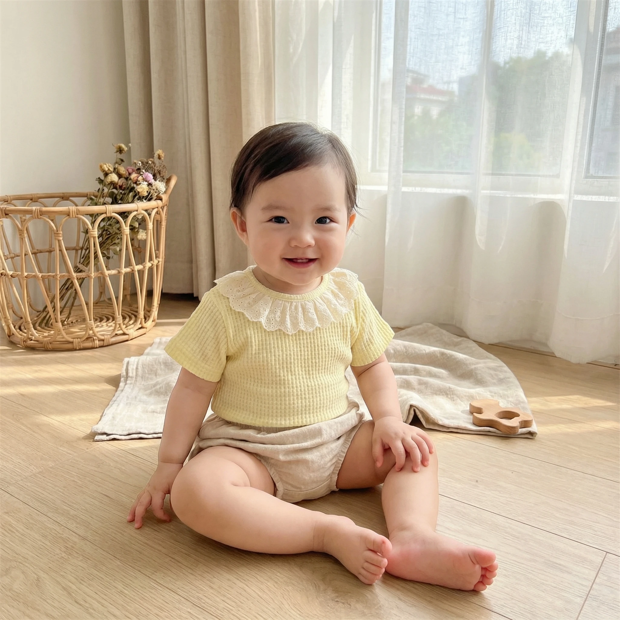 2026 Summer Casual Baby T-shirt Lace Ruffle Collar Short Sleeve Top for Girls Solid Color Cotton Infant Clothing