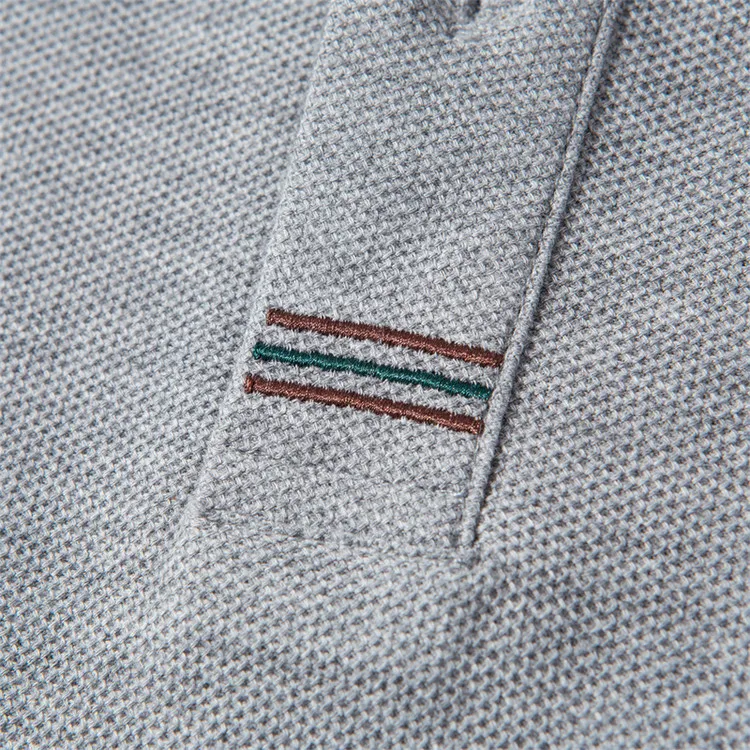 100% Mercerisierte Baumwolle Einfarbiges Business-Casual-Oberteil Herren Old Money Style Langarm-Poloshirt – Detail 10