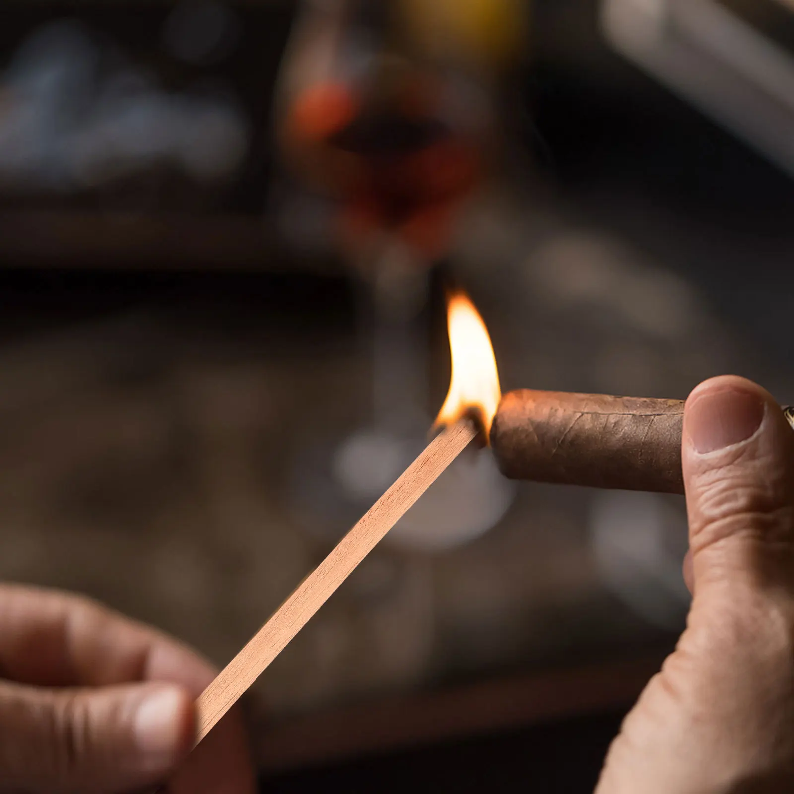 

20pcs Cedar Chips For Cigar Box Humidor Accessories Cedar Strips Cigar Decor Wooden Sheets Smoke Tool