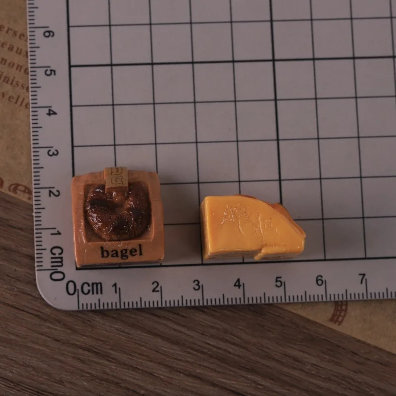 3pcs Mini Bagel Bread Resin Miniature Fake Food Model Simulation DIY Handmade Dollhouse Doll Accessories Creative Food Play