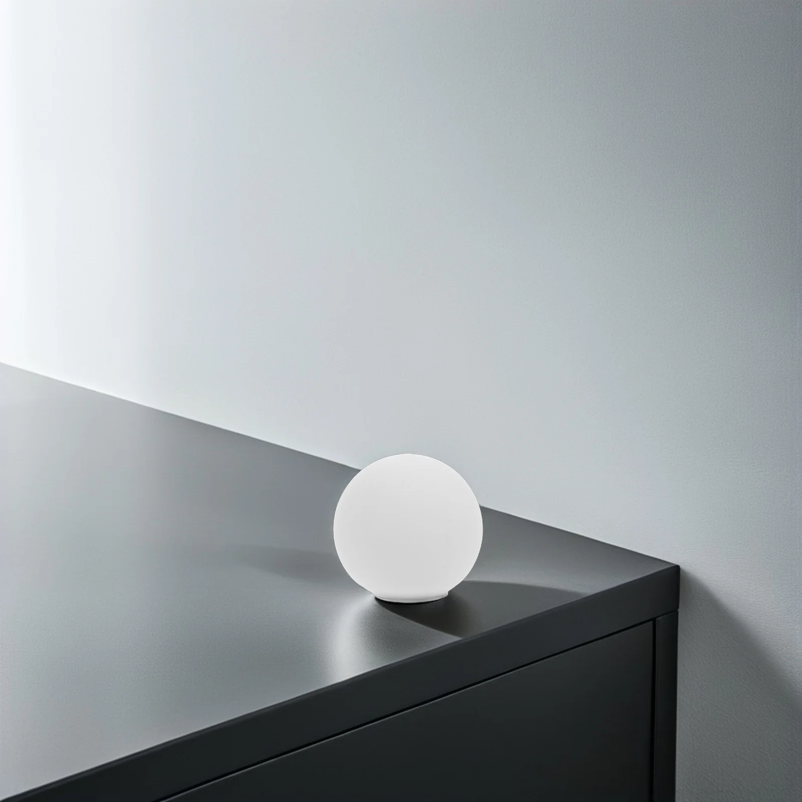 

2Pcs Frosted Glass Lamp Shade Milky White Spherical Design for Pendant Lighting G9 Base Easy Installation Modern Nordic Decor