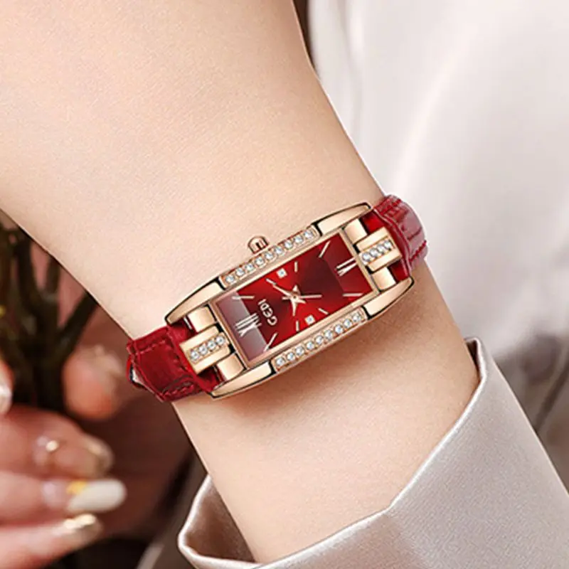 ساعة مربعة للسيدات مع السماء المرصعة بالنجوم ساعة خضراء صغيرة فاخرة بحزام أحمر للطلاب إكسسوارات للسيدات هدية للسيدات