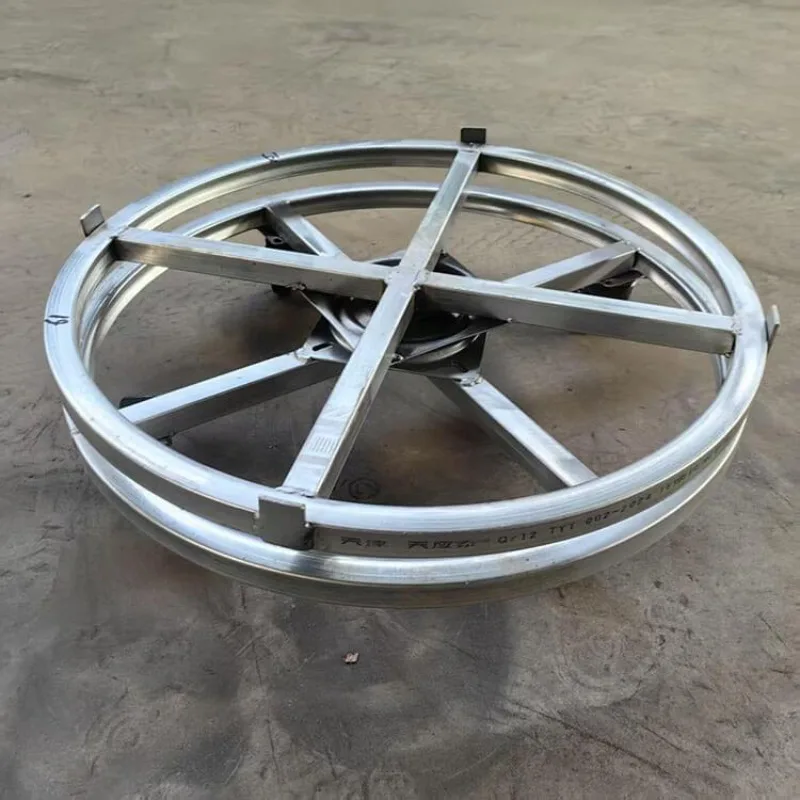 The biscuit furnace rotating bracket rotates 360 degrees, the base universal rotating turntable thickens the chassis.