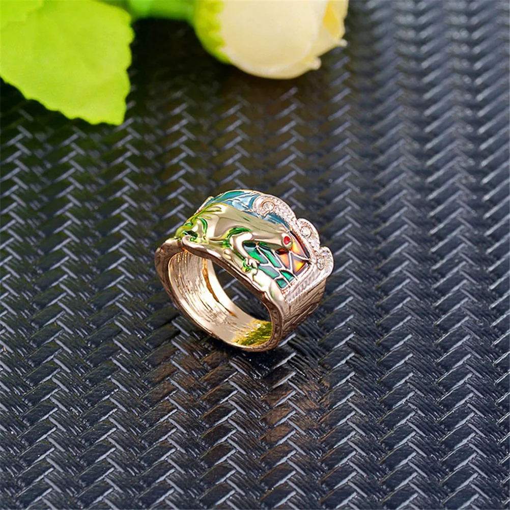 Bague grenouille dorée en résine époxy pour femmes, bijoux à la mode Chic, Design d'étang de Lotus, bague créative, cadeau d'anniversaire et de mariage