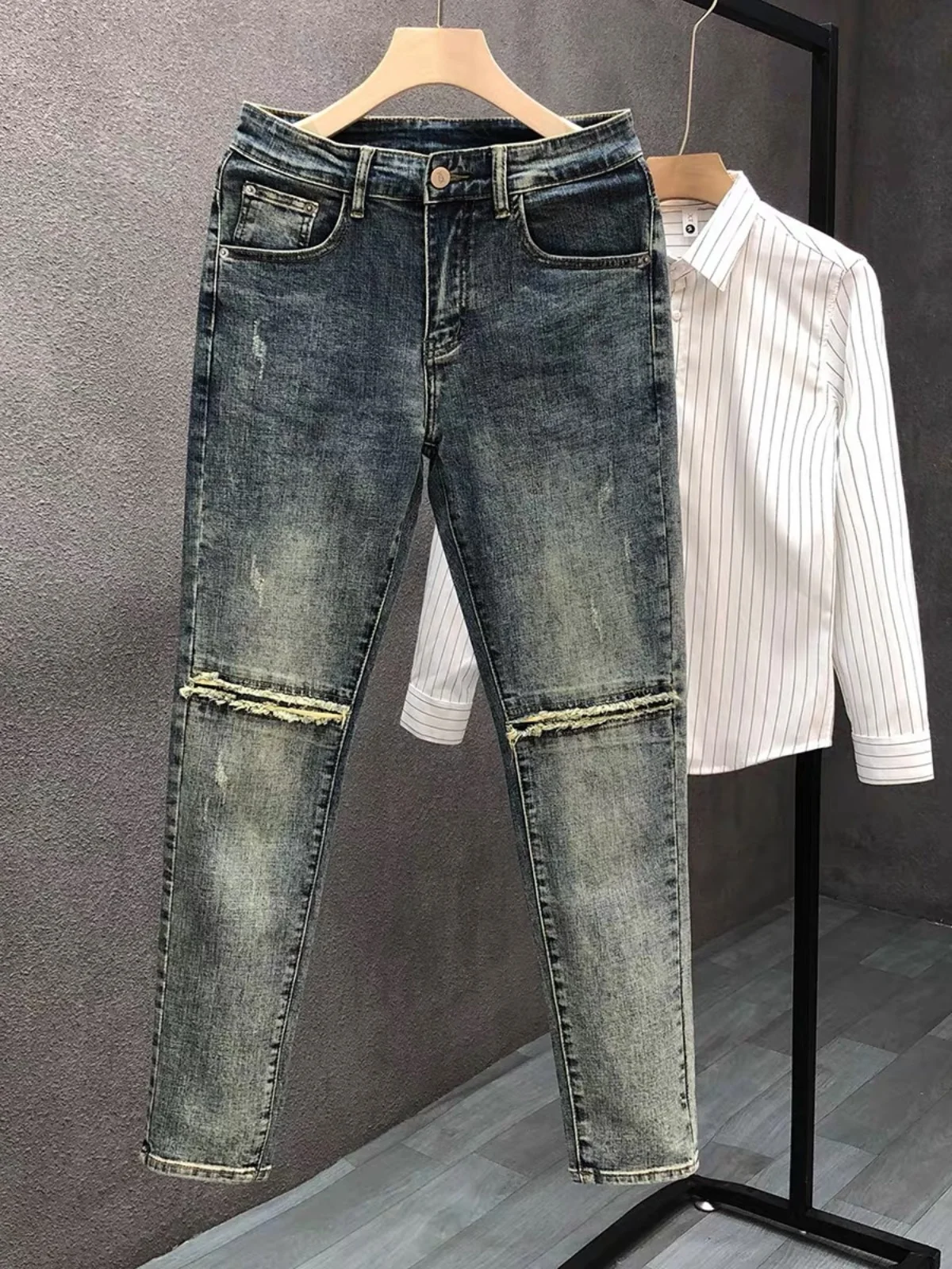 

Retro Men's Slim Straight Jeans Trendy Casual Long Pants mid Waist Zipper Closure Comfortable Wear Resistant Youth Faion