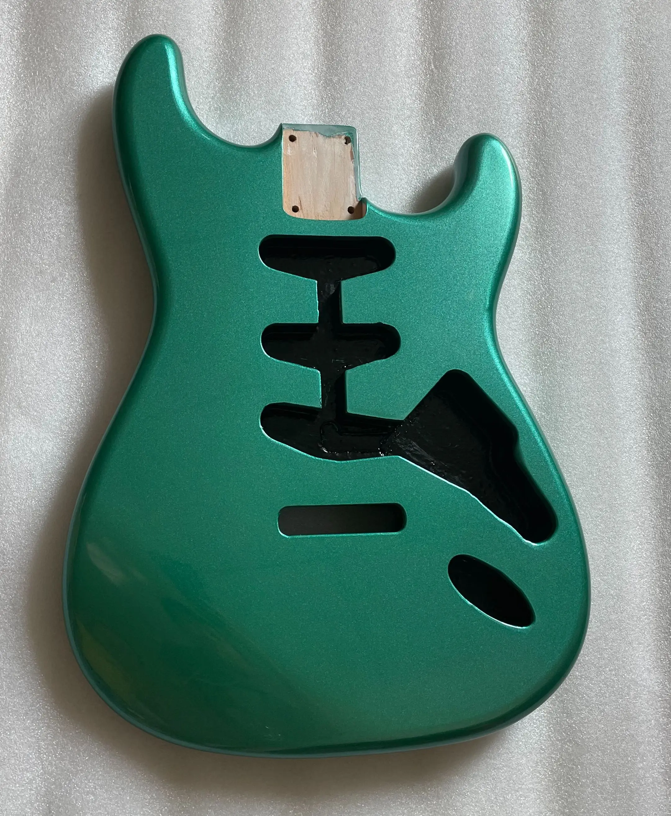 High Quality Alder Guitar Body Gloss Finished Colourful SSS Electric Guitar Luthier DIY Replacement Part 5.56-5.6cm Heel