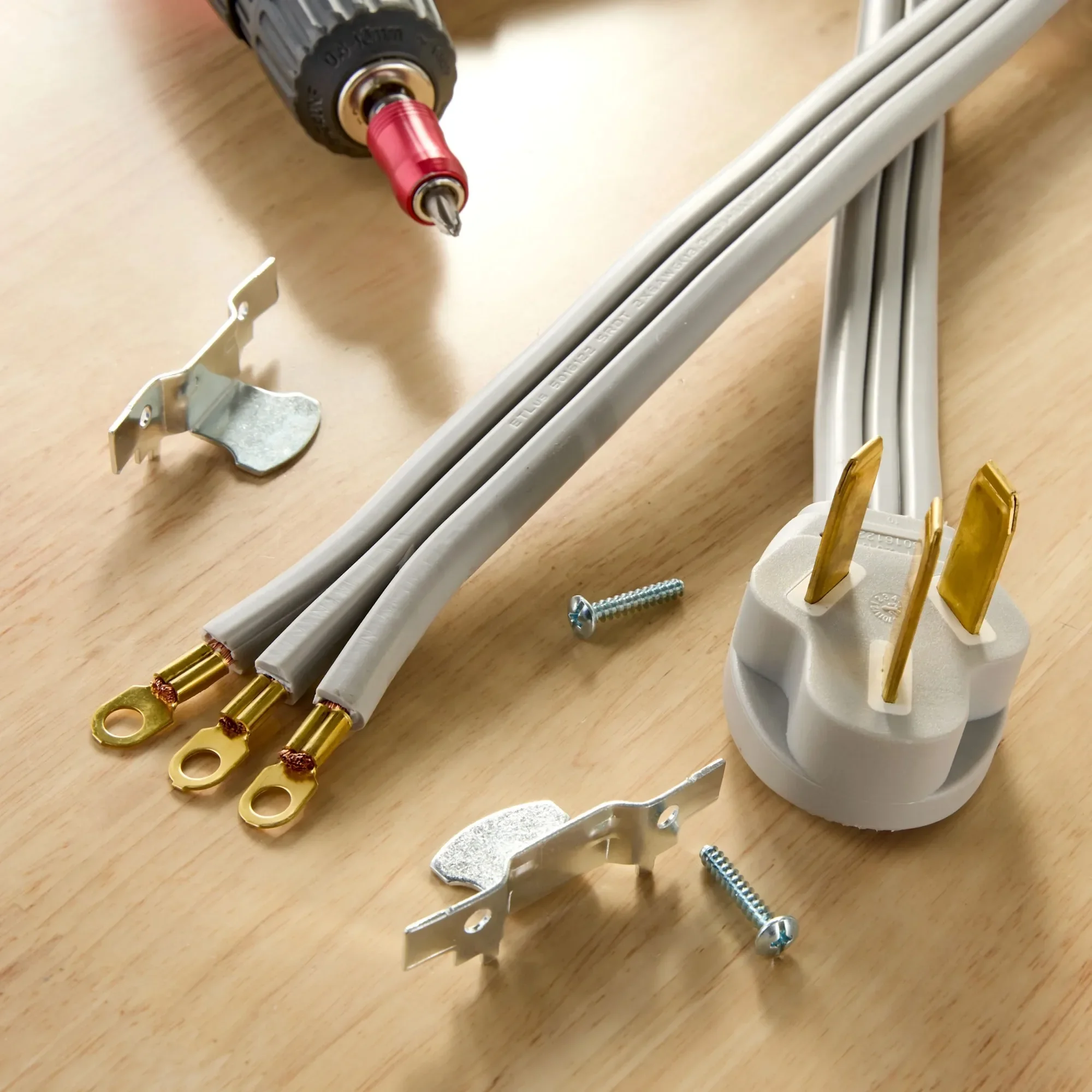 

6-Foot 3-Wire Range Cord, 50 Amps, Grey, Right-angle Plug, 125/250V, 50A