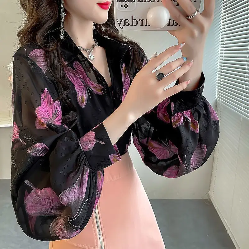 Summer Women\'s Leisure Fashion Elegant Commuter Printed Button Embroidered Butterfly Loose Lantern Sleeves Chiffon Flower Shirt