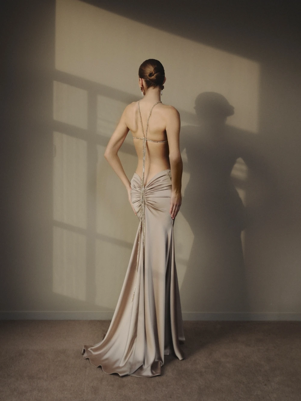 Uitgesneden taille open rug sa - Women Formal Wear Dubai recensie en prijs