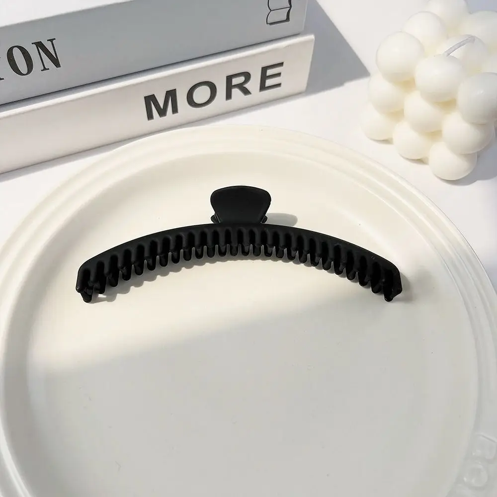 Fashion Large Matte Claw Clip Acrylic Solid Color Thin Shark Clip Hairpin Korean Style Geometric hair claw Bath