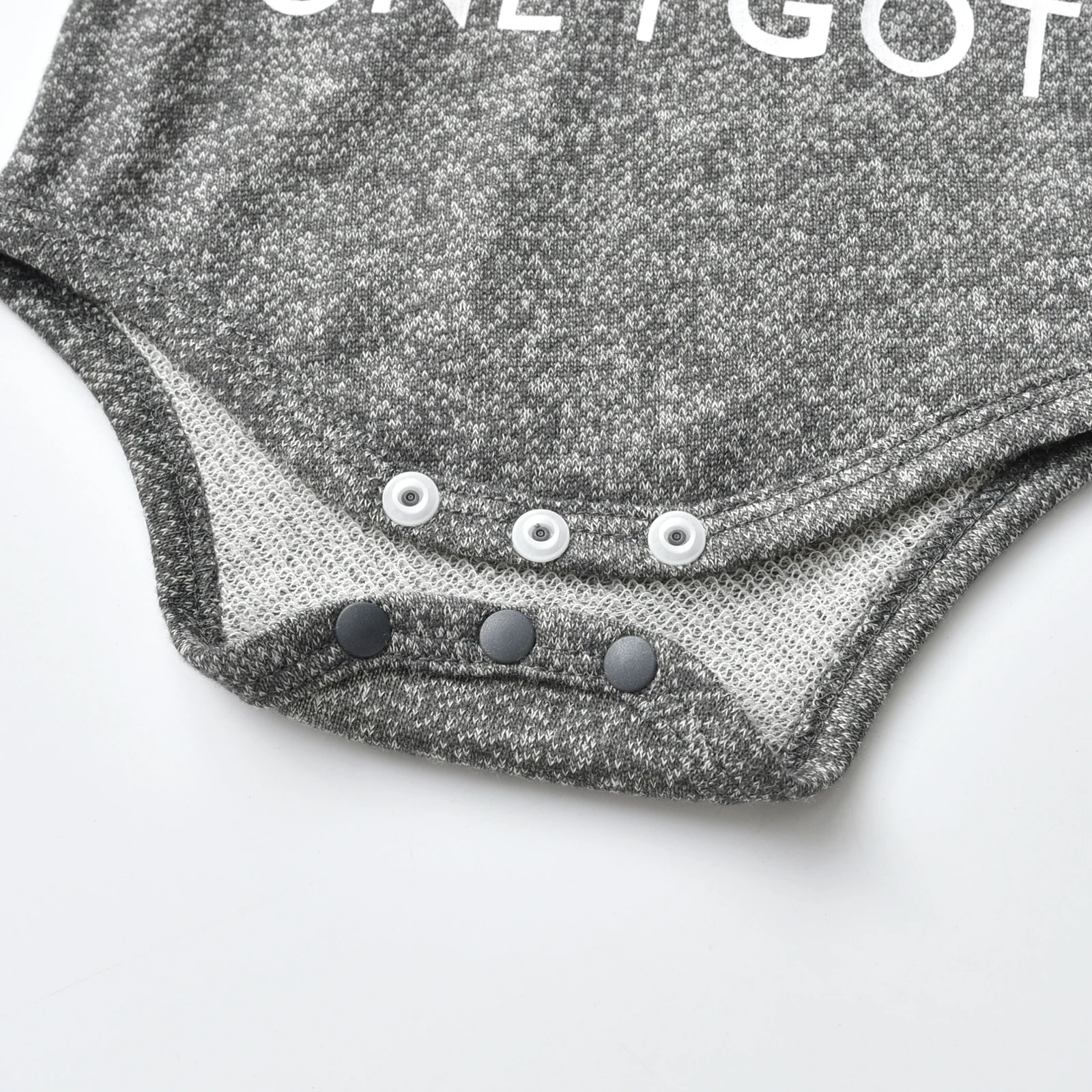 Set di vestiti primaverili autunnali per neonati per neonati Set di pagliaccetti con cappuccio a maniche lunghe in cotone Top e pantaloni per bambini