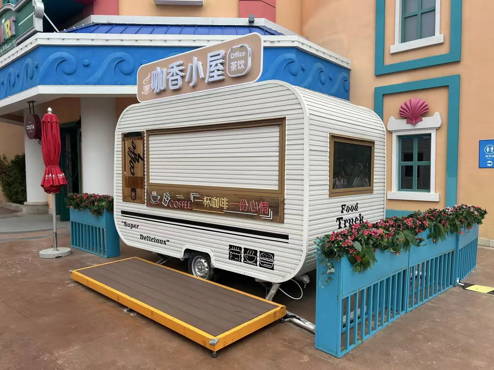 

Многофункциональный прицеп CAMP для продажи одежды, мобильный прицеп-мясорубняк, торговый фургон