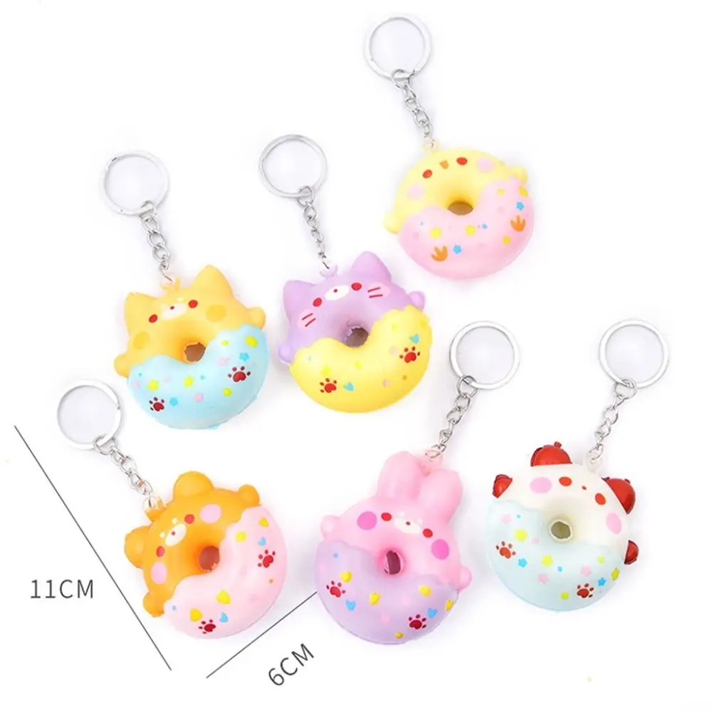 Colgante de ventilación de Donut de PU lindo, estilo aleatorio, colgante de bolsa de rebote lento, alivio del estrés, llavero de oso de Donut, accesorios de bolsa