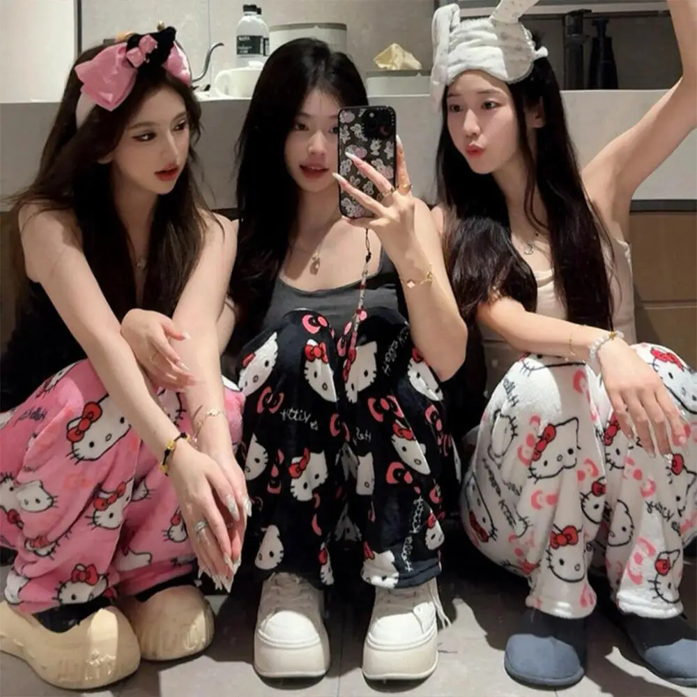 กางเกงนอนผ้าพลัฌน่ารักลายซานริโอ้ คาวาอิ เฮลโล คิตตี้ การ์ตูนอนิเมะ สำหรับผู้หญิง ฤดูหนาว อุ่นสบาย นักเรียน กางเกงนอนหลวมๆ สไตล์ลำลอง กางเกงใส่ในบ้าน