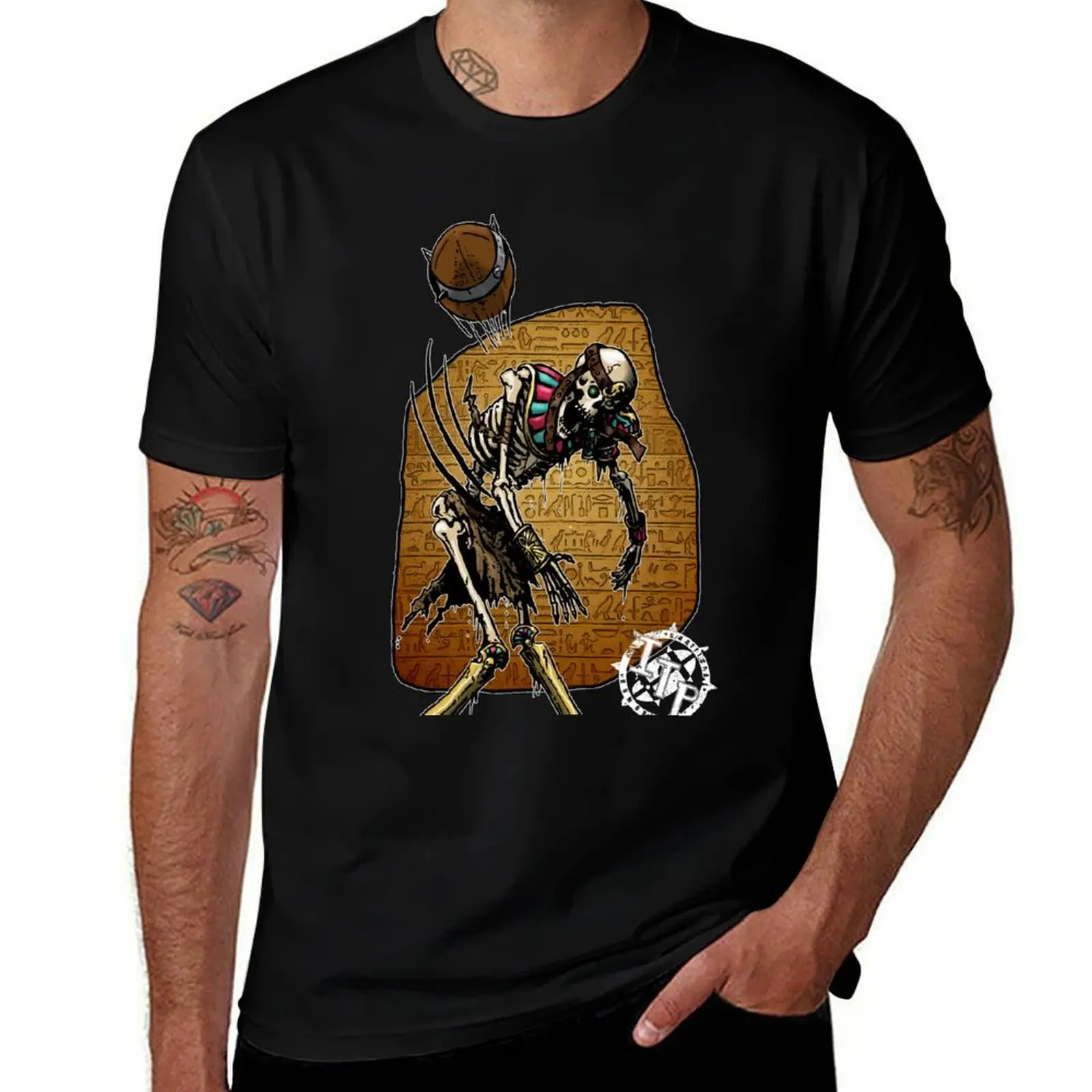 Throwing skelett T-Shirt Moisture Wicking Athletic T-Shirt