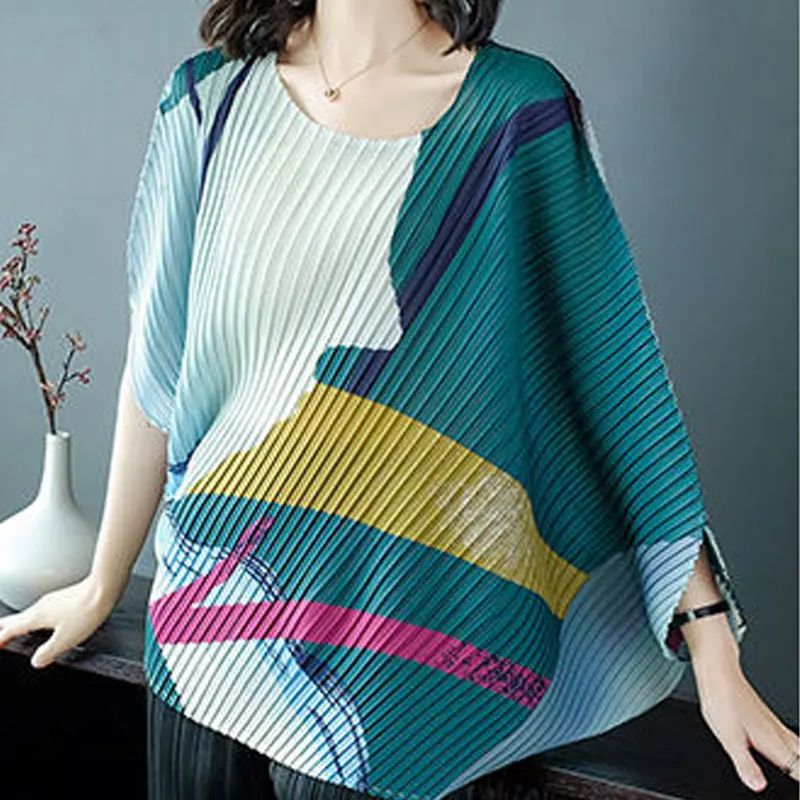 Female Clothing Casual Contrasting Colors Pullovers Printed Summer Loose Fashion Half Sleeve Streetwear Commute O-Neck T-shirt