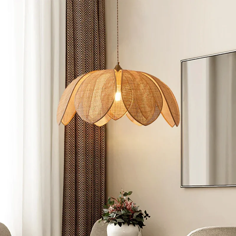 Lampa wisząca w kształcie płatka w stylu chińskim, ręcznie robiona lampa rattanowa, designerski abażur w kształcie płatka, minimalistyczne lampy do