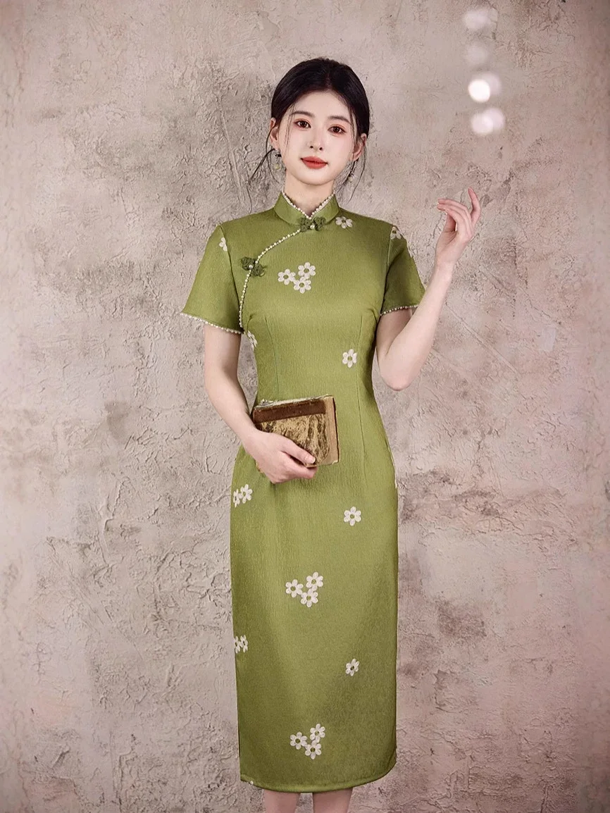 

Retro 2025 Cheongsam Summer Green Improvement Young Girl New Style Long Style New Chinese Style Qipao Dress