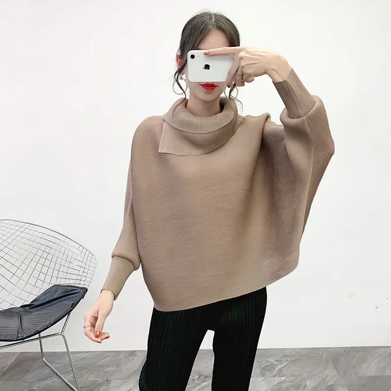 Wrinkled Lapel Batball Sleeve Top Winter New Long Sleeved Base Shirt Loose Women's Scarf Collar Sweatshirt