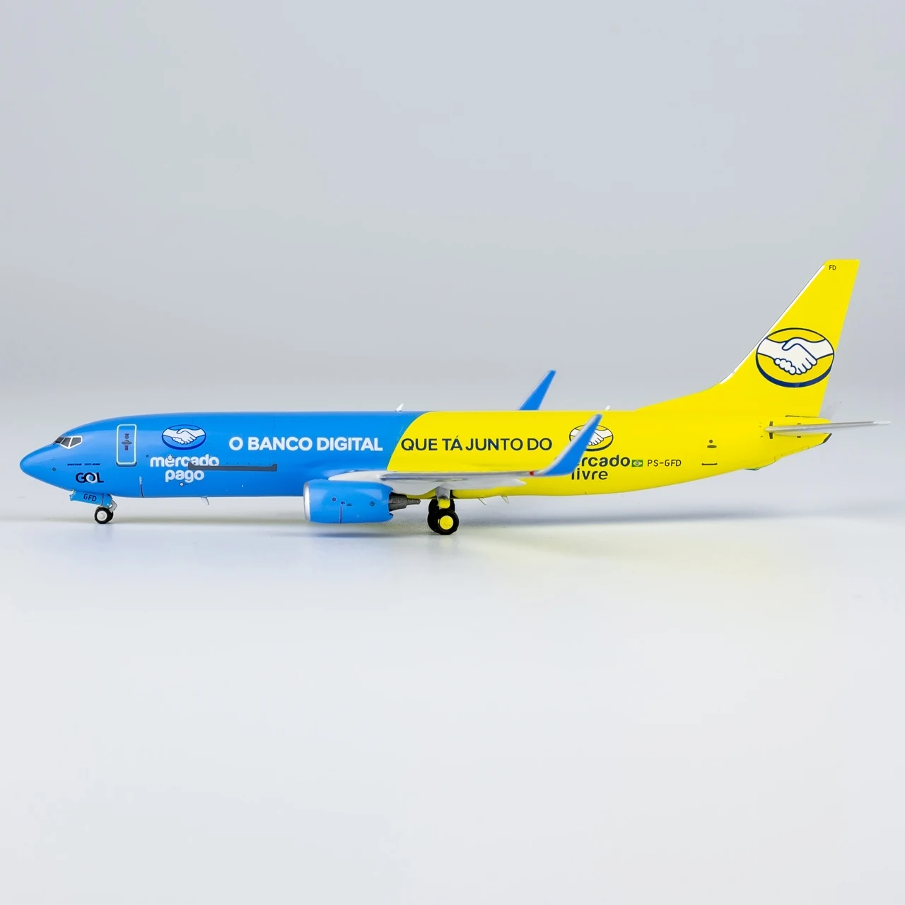 58185 Alloy Collectible Plane Gift NG Model 1:400 Mercado Livre Boeing B737-800 Diecast Aircraft Jet Model PS-GFD