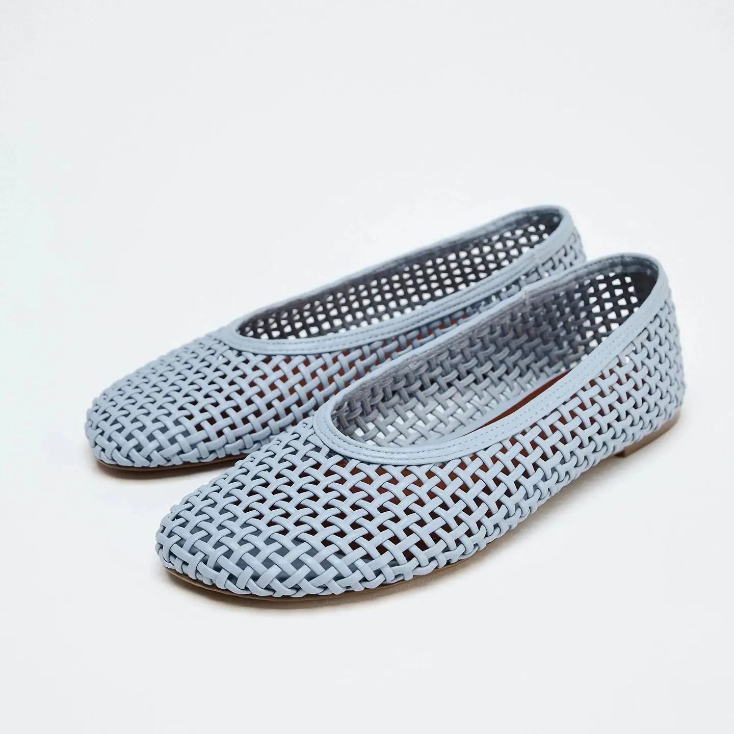 

Плетеные дизайнерские балетки, женские модные дышащие полые пляжные сандалии для отдыха, женская удобная брендовая дизайнерская женская обувь