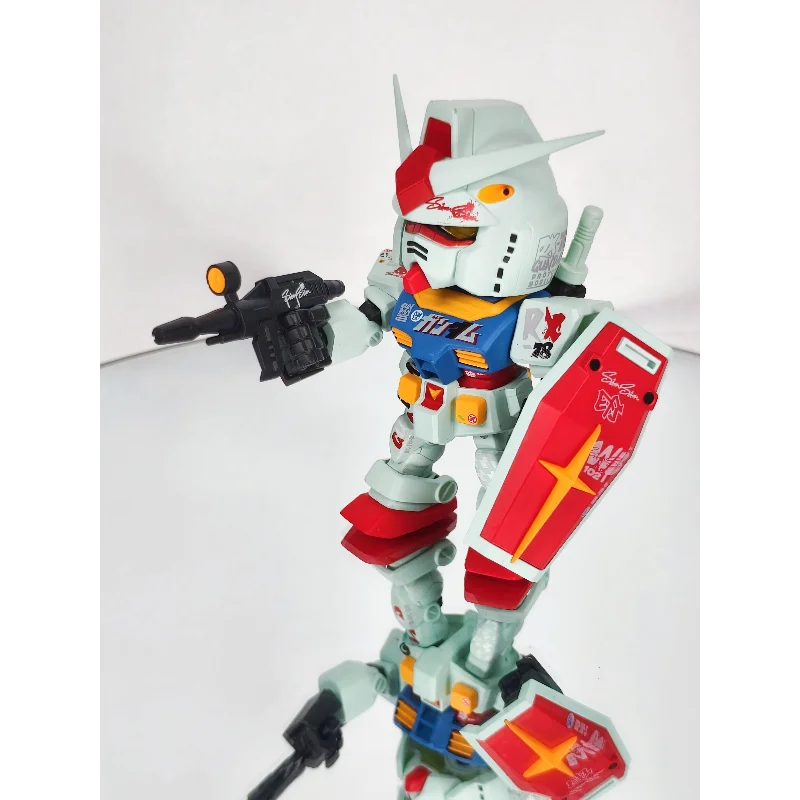 Bandai Original Gundam QMSV Mini5 5th Anniversary Series Blind Box - Artista Freedom Gundam、Wing Gundam、RX-78-2 Gundam、Figura Zaku