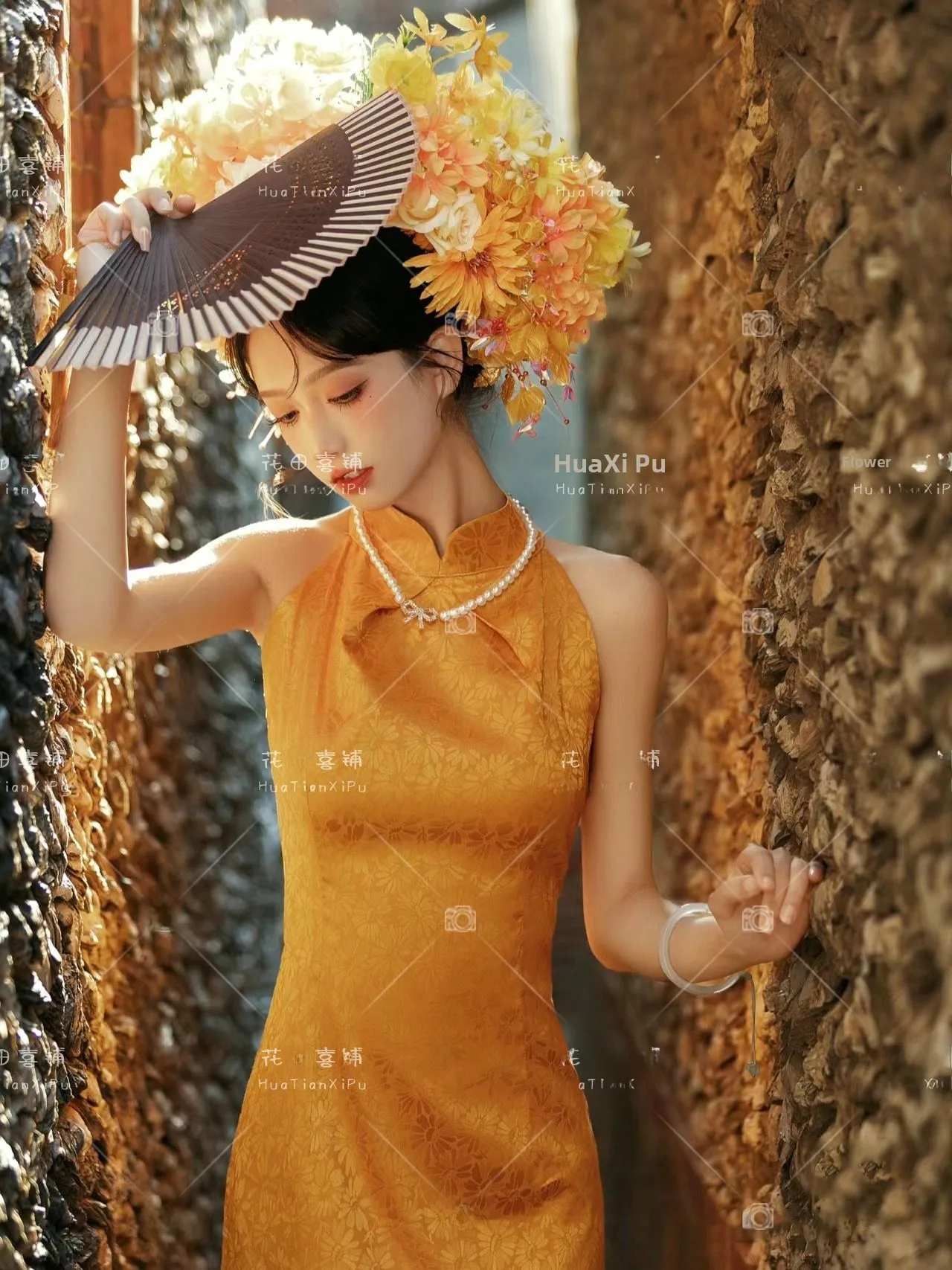 

Quanzhou Xunpu Women's Yellow Dress Floral Hairpin Art Photography Outdoor Travel Shoot Ethnic Style Costume