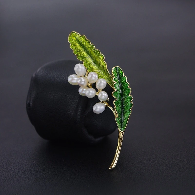 

Freshwater Pearl Brooch Women's High-end Sense New Chinese Luxury Niche Design Versatile Corsage Pin Suit Accessories Gift